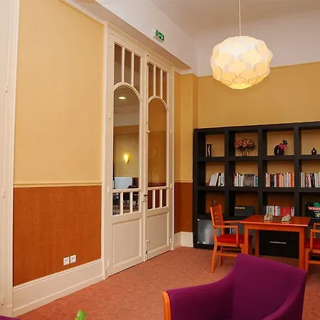 & Residences - Les Thermes 3* Luxeuil-les-Bains